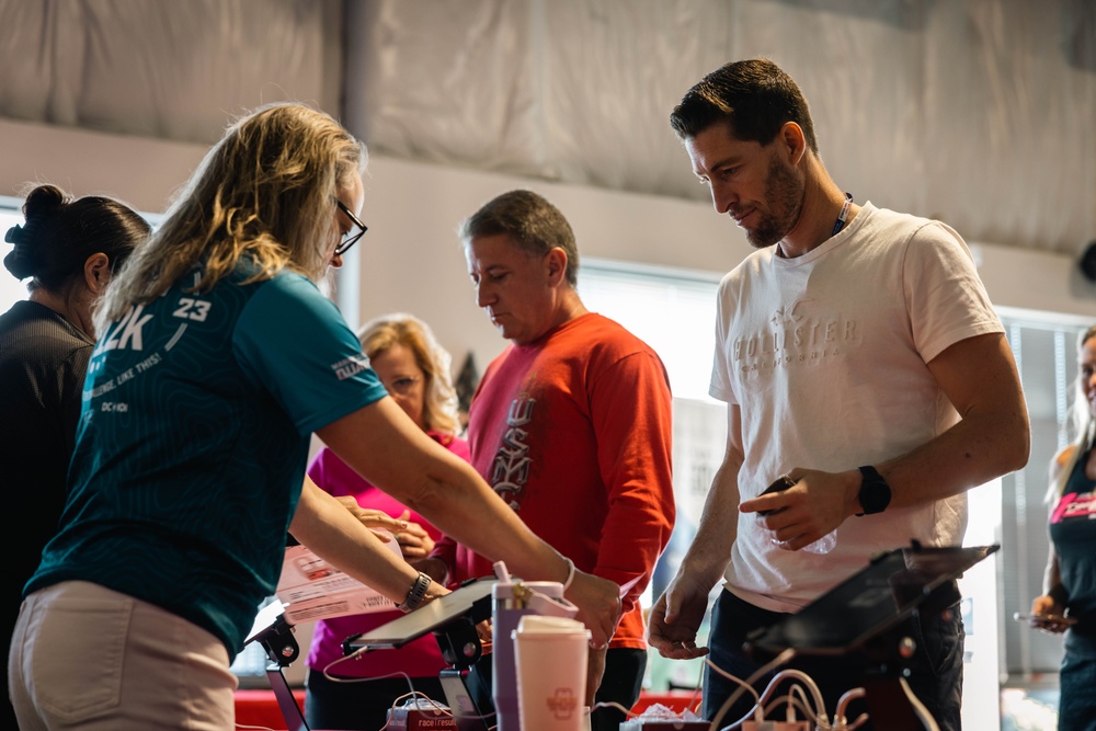 Full Distance Brewing hosts the Marine Corps Marathon Quantico 12k packet pick up