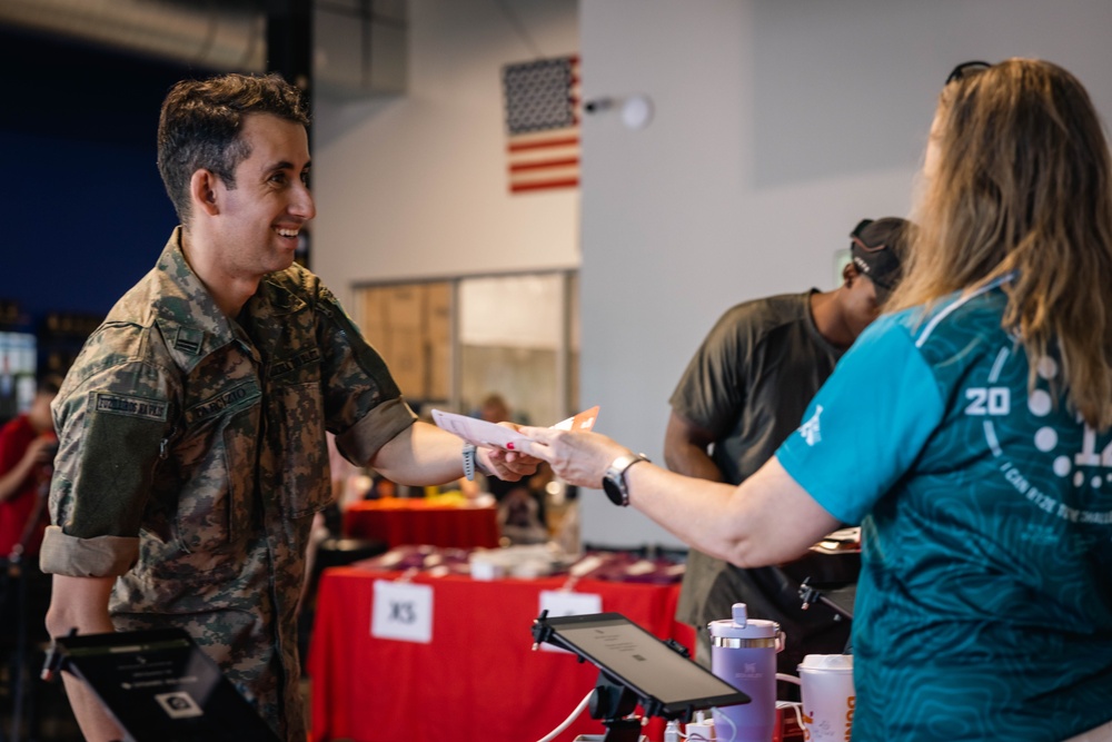 Full Distance Brewing hosts the Marine Corps Marathon Quantico 12k packet pick up