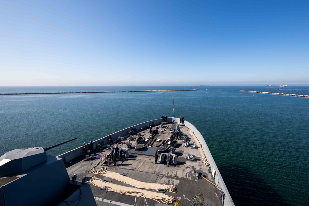 USS San Diego gets underway