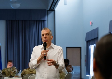 AFMAO hosts motivational leadership speaker