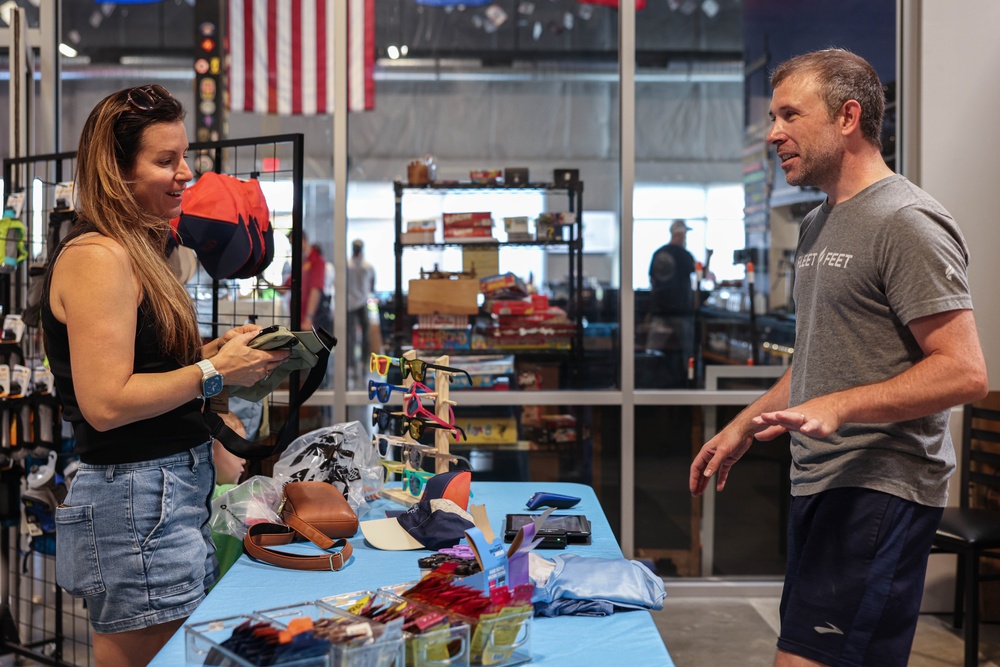 Full Distance Brewery hosts Quantico 12k packet pick-up