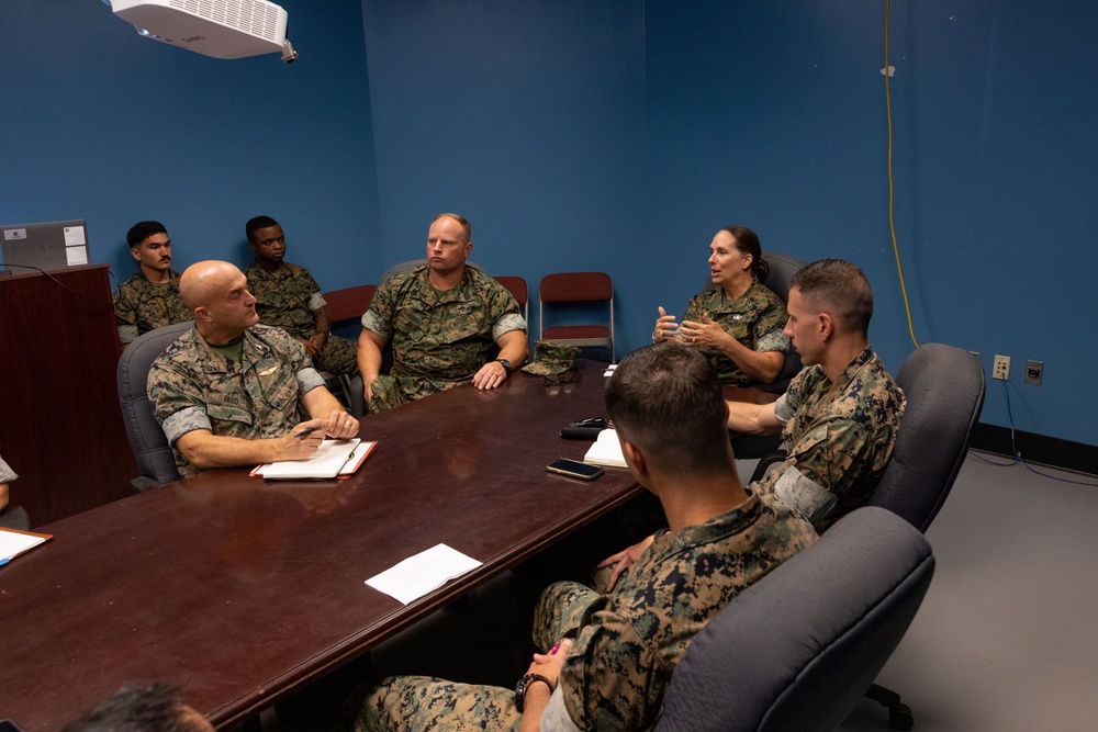 MARFORCOM Commander Meets with Marine Corps Security Force Regiment Leadership During Their Commander's Huddle