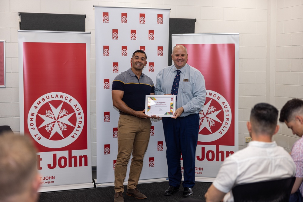 MRF-D 24.3 Marines awarded for live-saving actions during the City2Surf run in Darwin