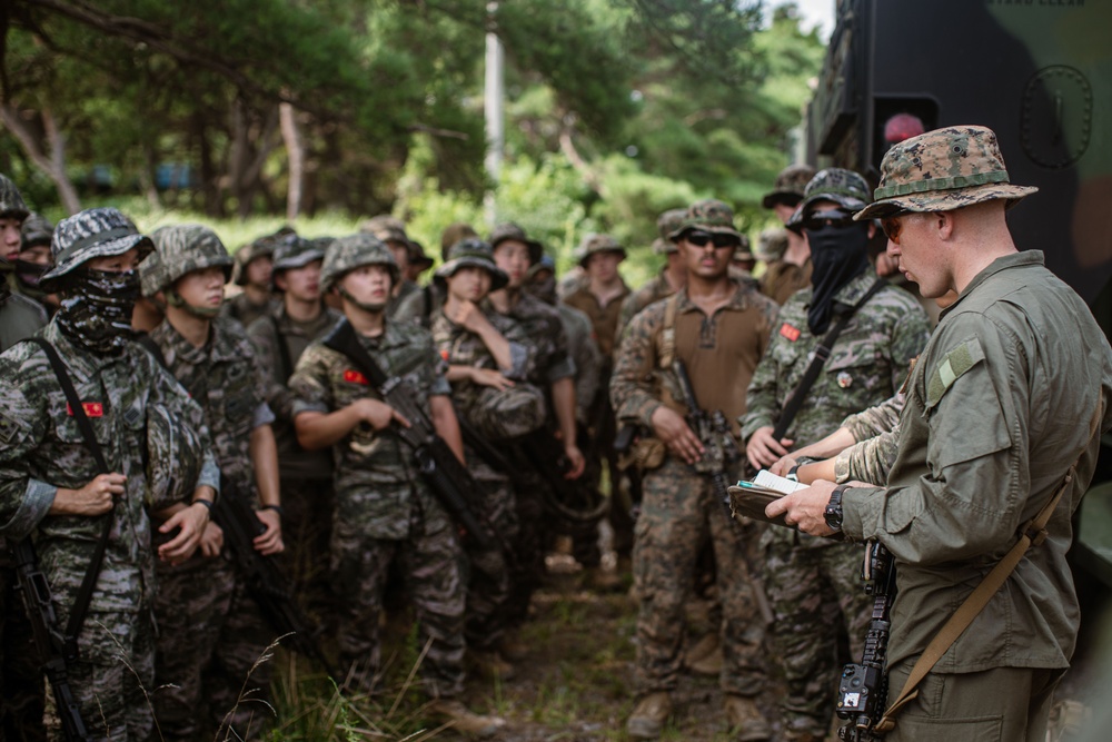 ROK Marines, BLT 1/5 Conduct Urban Operations Training