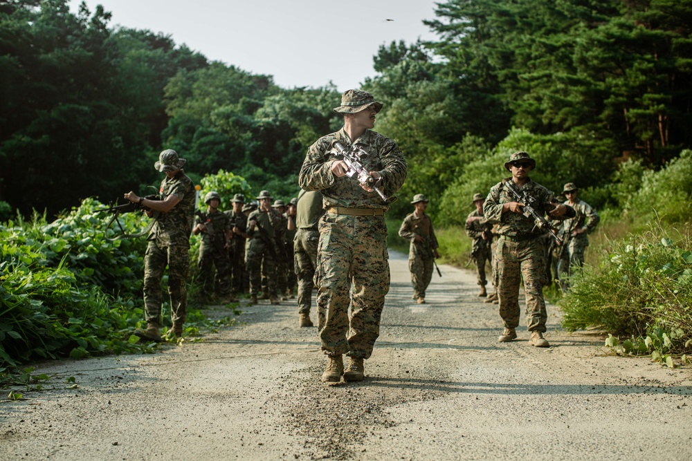 ROK Marines, BLT 1/5 Conduct Urban Operations Training