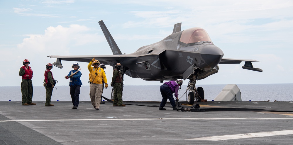 USS America (LHA 6) Conducts Flight Operations