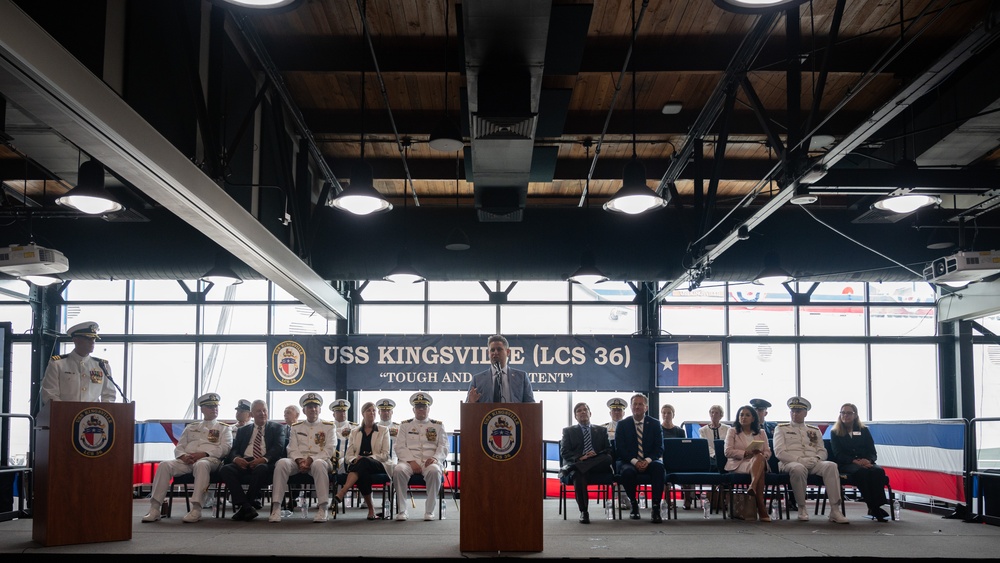 USS Kingsville Commissions in Corpus Christi