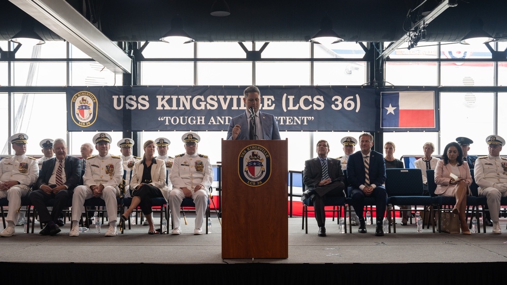 USS Kingsville Commissions in Corpus Christi