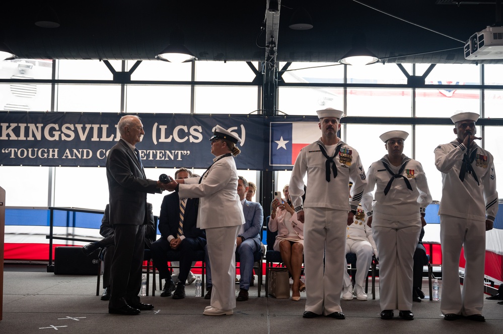 USS Kingsville Commissions in Corpus Christi