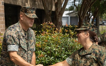 MARFORCOM CG Meets with MCSFR Leadership During Their Commander's Huddle