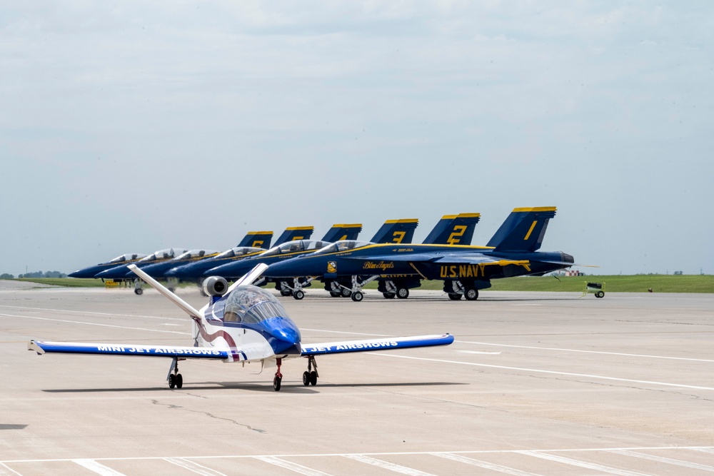 Frontiers in Flight Air Show