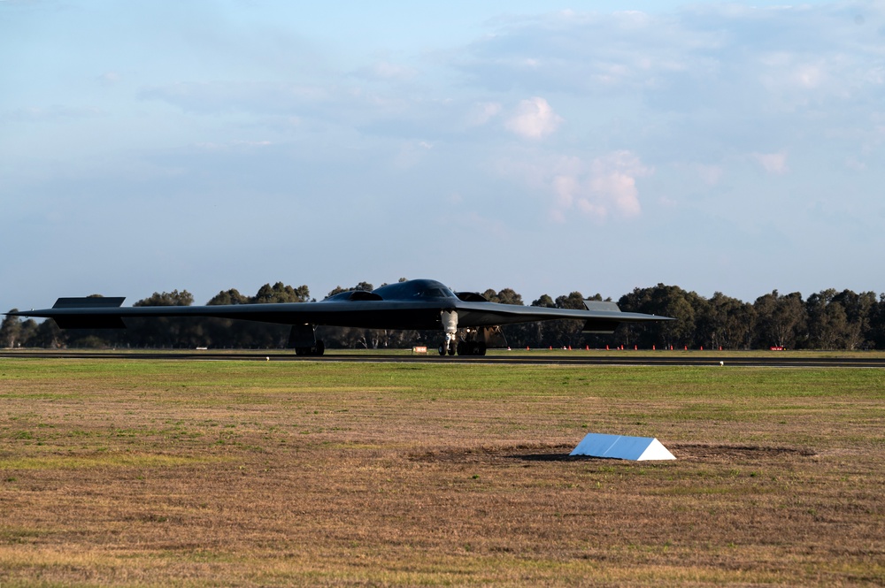 Two B-2 Spirits return to RAAF Amberley after BTF mission