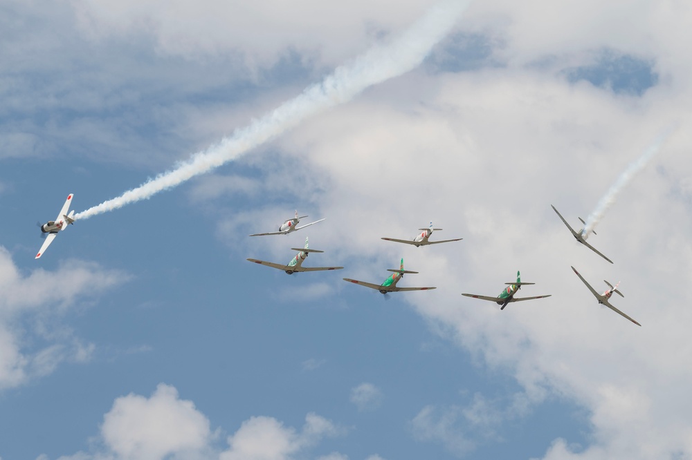 Frontiers in Flight Air Show