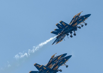 Frontiers in Flight Air Show