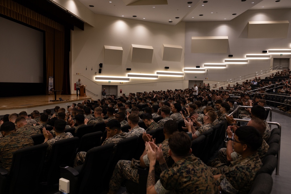 MCIPAC Safety Office and the Okinawa Prefecture Government Host a DUI Lecture on Camp Schwab