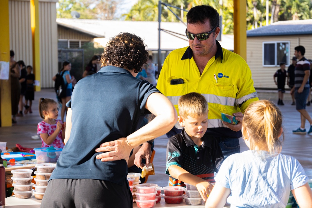 MRF-D 24.3: U.S. Marines, Sailors volunteer at Humpty Doo Primary School