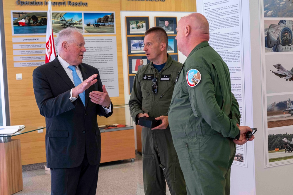 SecAF Kendall visits 52nd Operations Group, Detachment 1