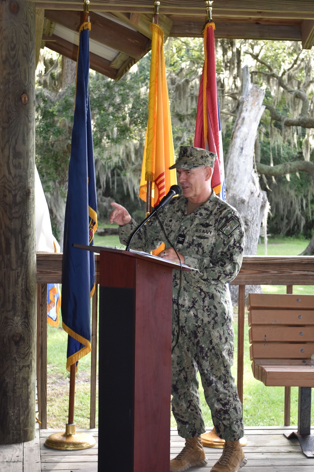 Pyles relieves Panke at first ever EMF-M Change of Command