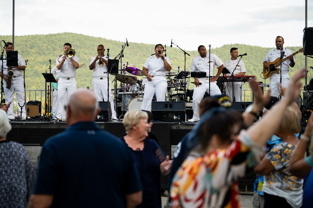 Navy Band performs in Lake George
