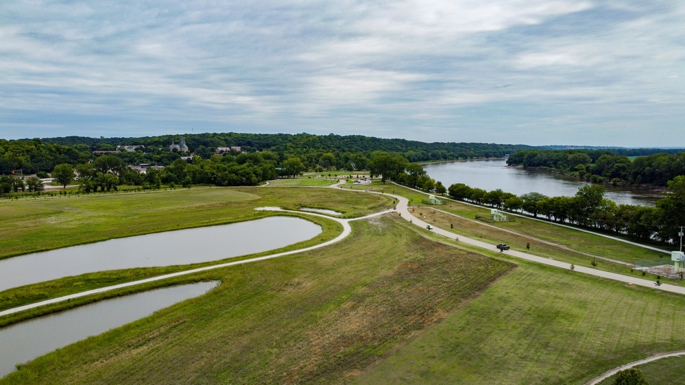 Platte Landing Park Wetlands in Parkville, Kansas City