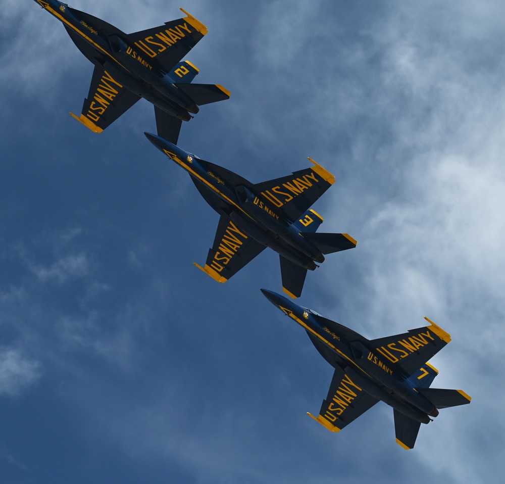 Practice Show for Frontiers in Flight Air Show 2024