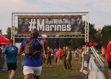 Runners participate in Quantico 12k at OCS