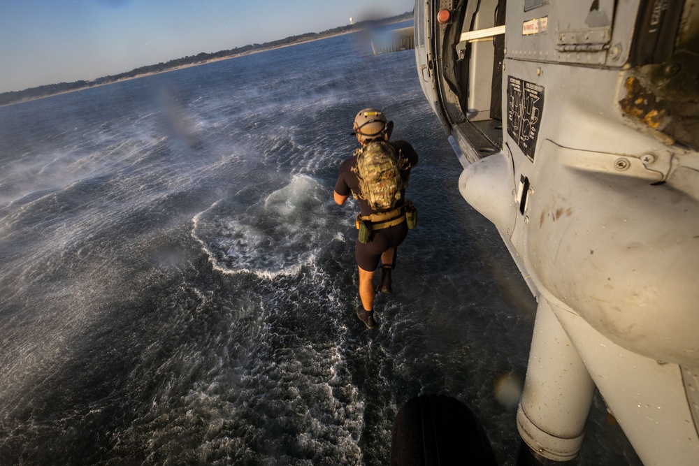 Navy EOD King Crab Competition