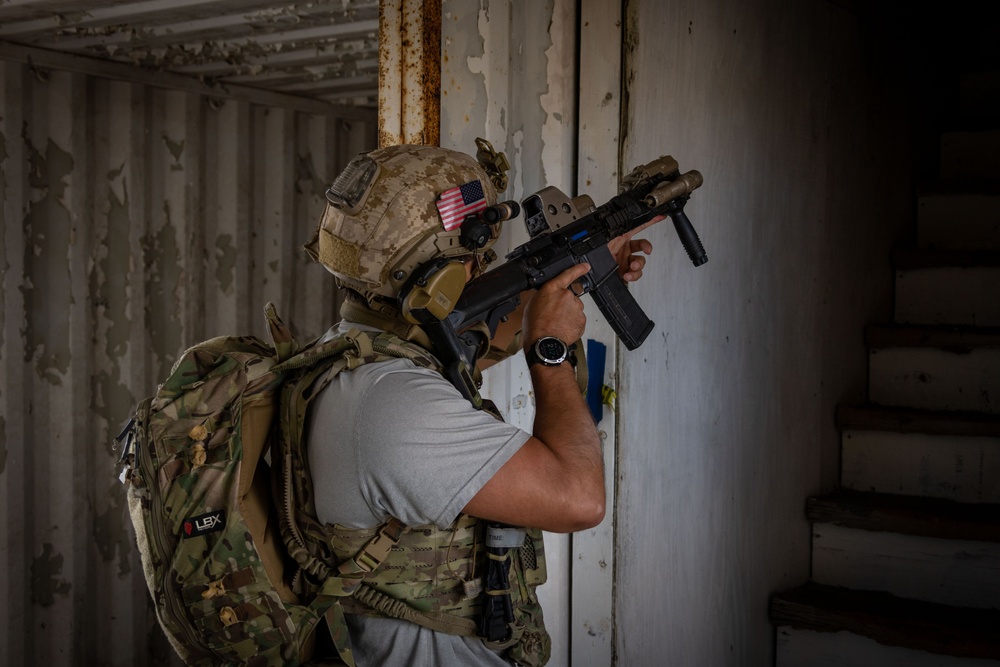 Navy EOD King Crab Competition