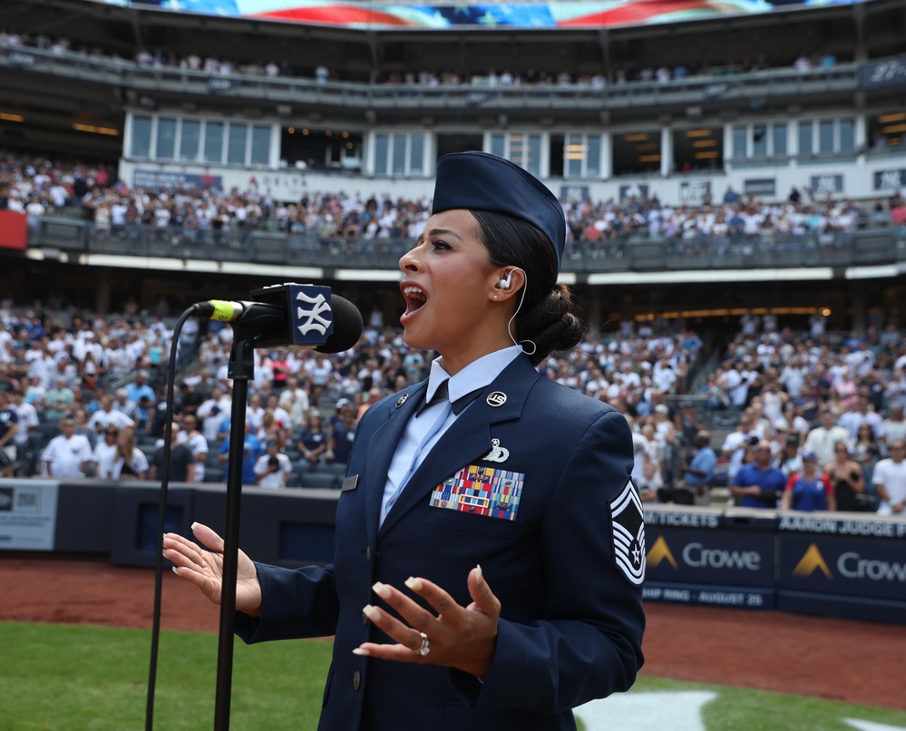 NY Air National Guard sergeant sings at Yankees game