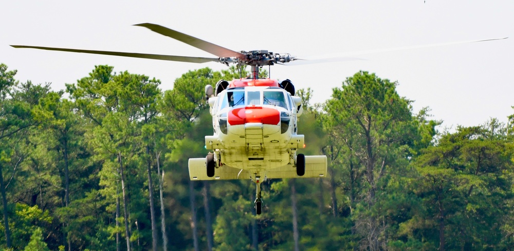 Pax River Search and Rescue Trains with EOD Mobile Unit 12