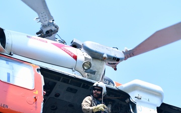 Pax River Search and Rescue Trains with EOD Mobile Unit 12