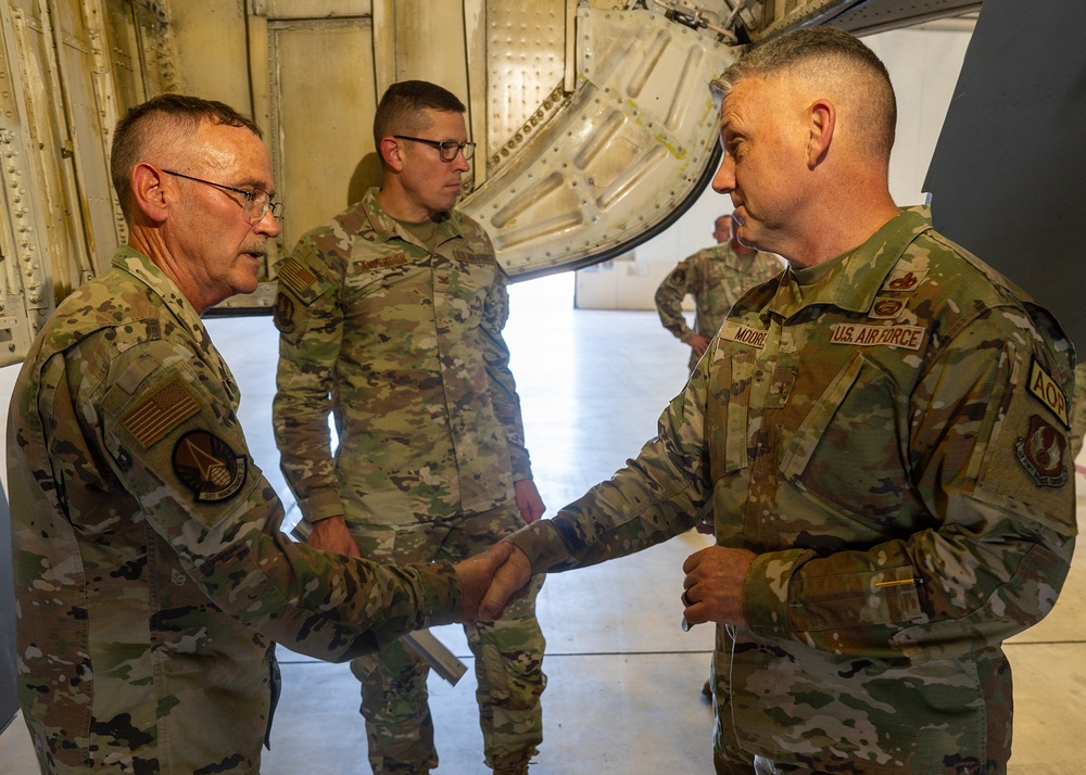 OC-ALC Commander Visits 507th ARW