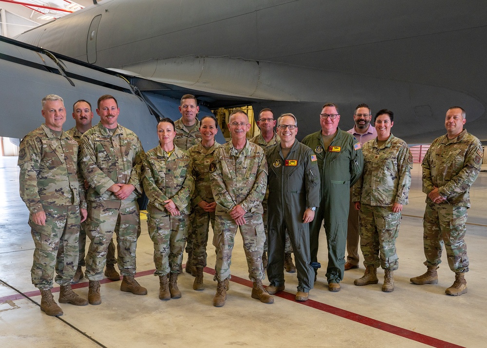 OC-ALC Commander Visits 507th ARW