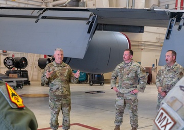 OC-ALC Commander Visits 507th ARW