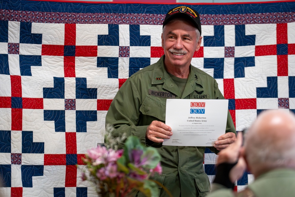 Vietnam Veterans reunite with mission-flown aircraft