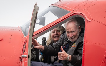 Vietnam Veterans reunite with mission-flown aircraft