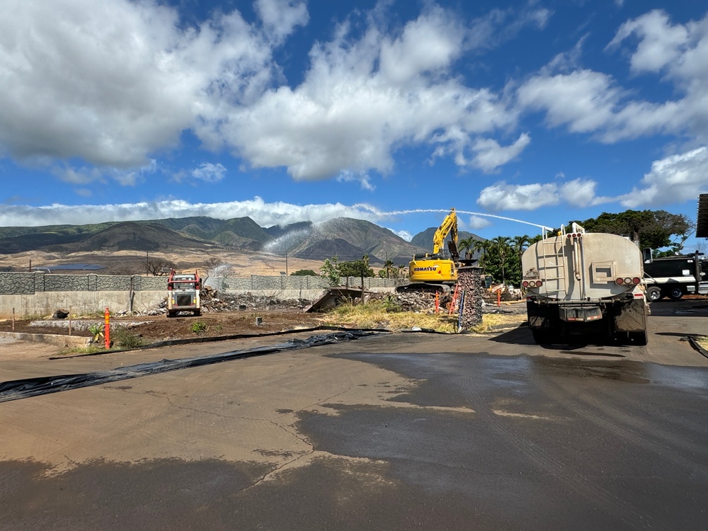 USACE Clearing Debris from Final Multi-Unit Residential Property in Lahaina