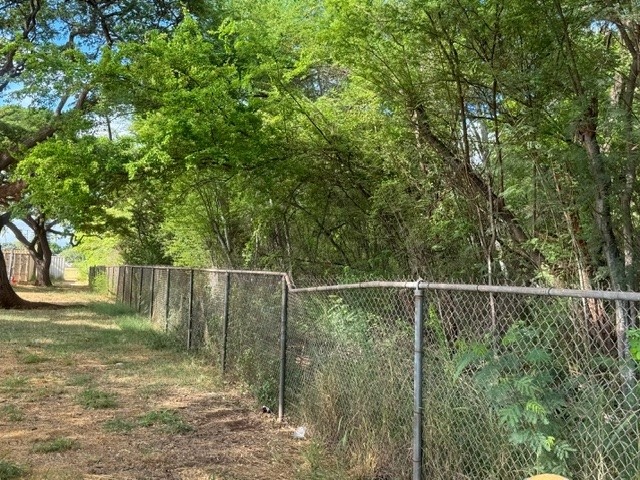 U.S. Army and State Officials Address Vegetation Concerns at Ewa Beach School