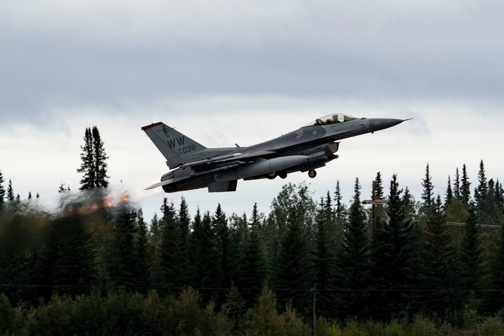 U.S. and Australians conduct takeoffs during Red Flag-Alaska 24-3