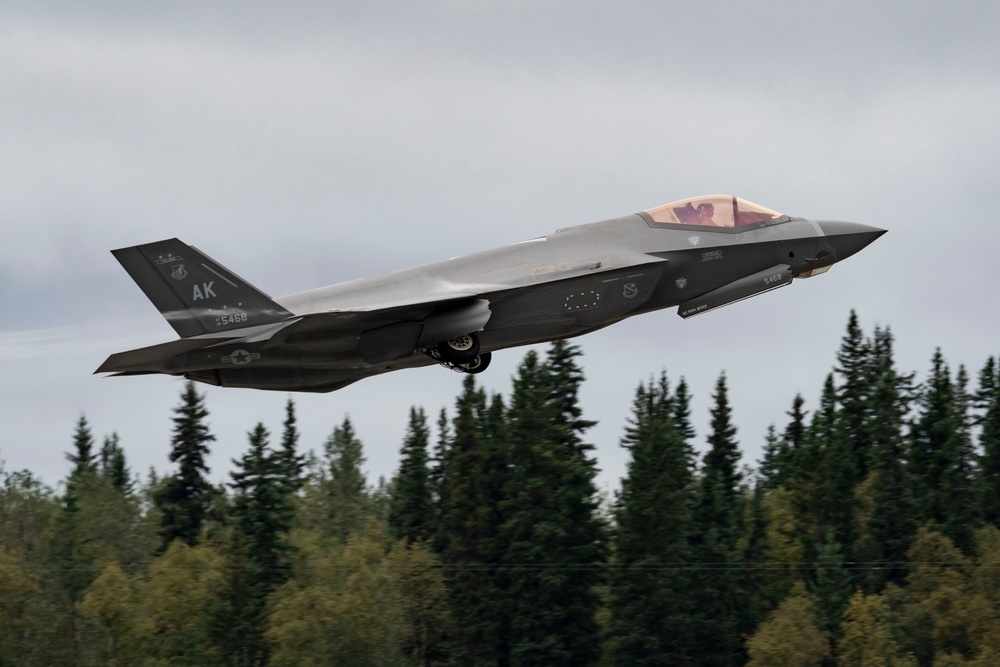 U.S. and Australians conduct takeoffs during Red Flag-Alaska 24-3