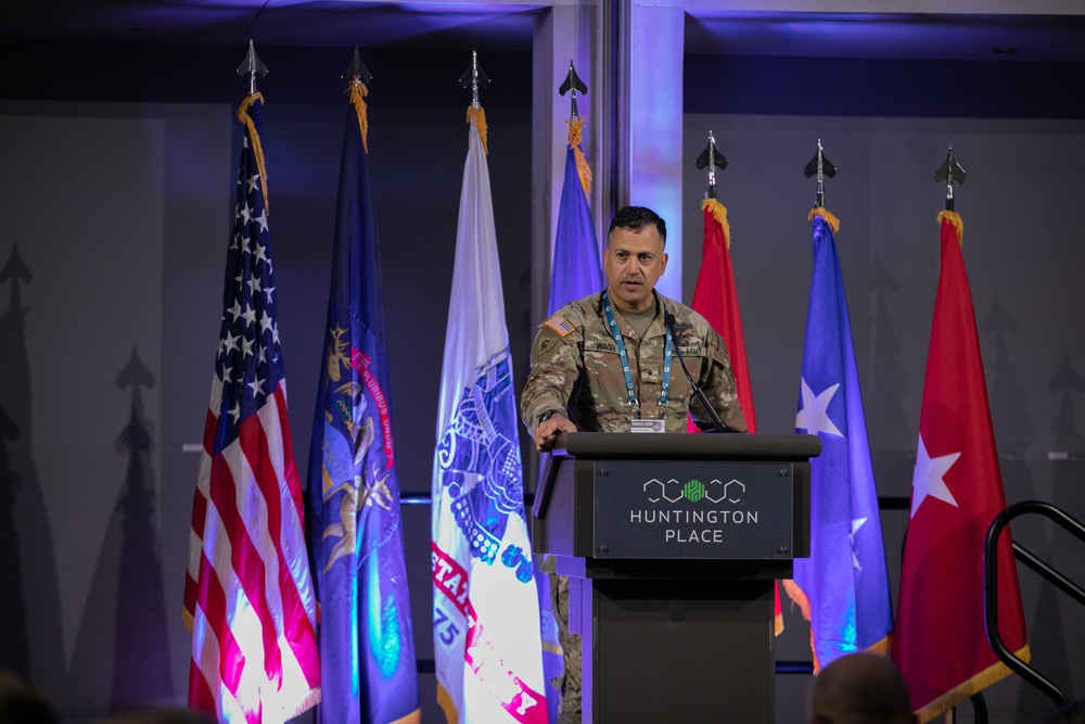 Brig. Gen. Wagh introduces Military Historian during the Joint Leadership Conference in Detroit, Mi.