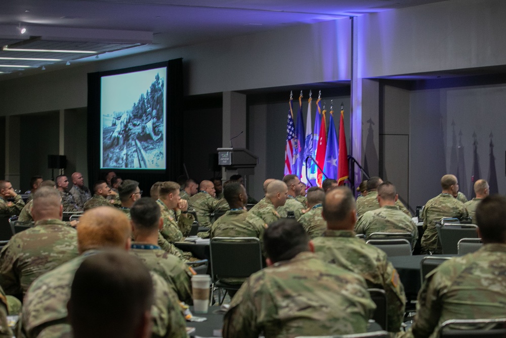 Military Historian Speaks during a Joint Leadership Conference in Detroit