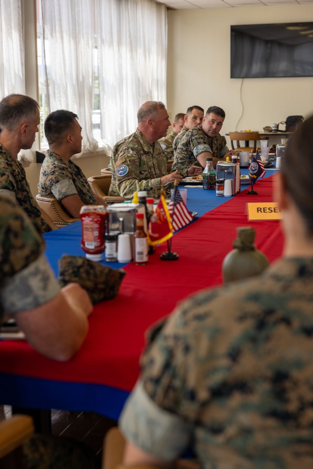 A Continually Stronger Pacific: Commander of United States Forces Japan Lt. Gen. Rupp visits MCAS Iwakuni