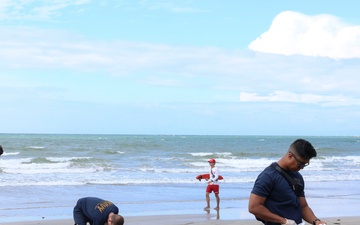 Kamakura Beach Cleanup