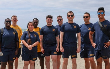 Kamakura Beach Cleanup