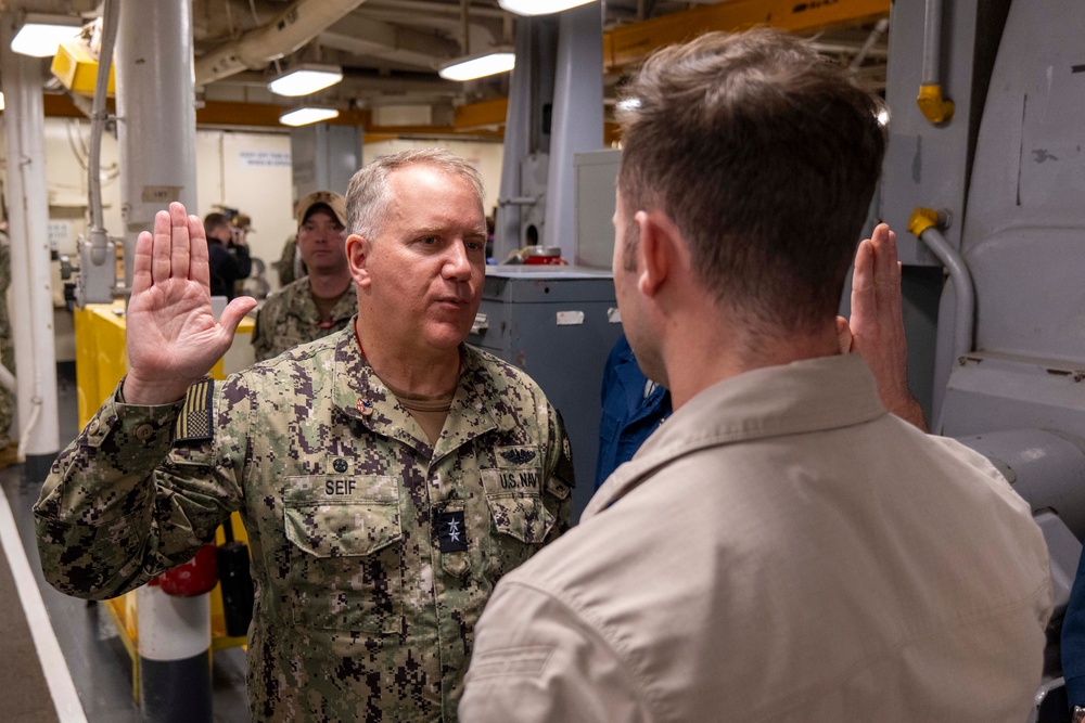 Submarine Force U.S. Pacific Fleet Commander Promotes USS Emory S. Land Military Sealift Command Ship’s Master