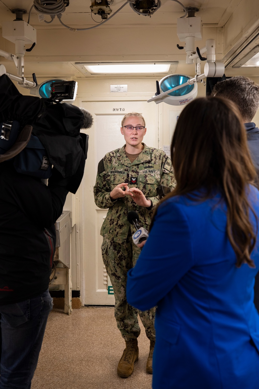 Emory S. Land Hosts Tour for News Teams in HMAS Stirling