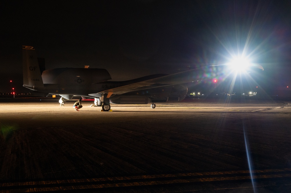 RQ-4B Arrives at RAF Fairford