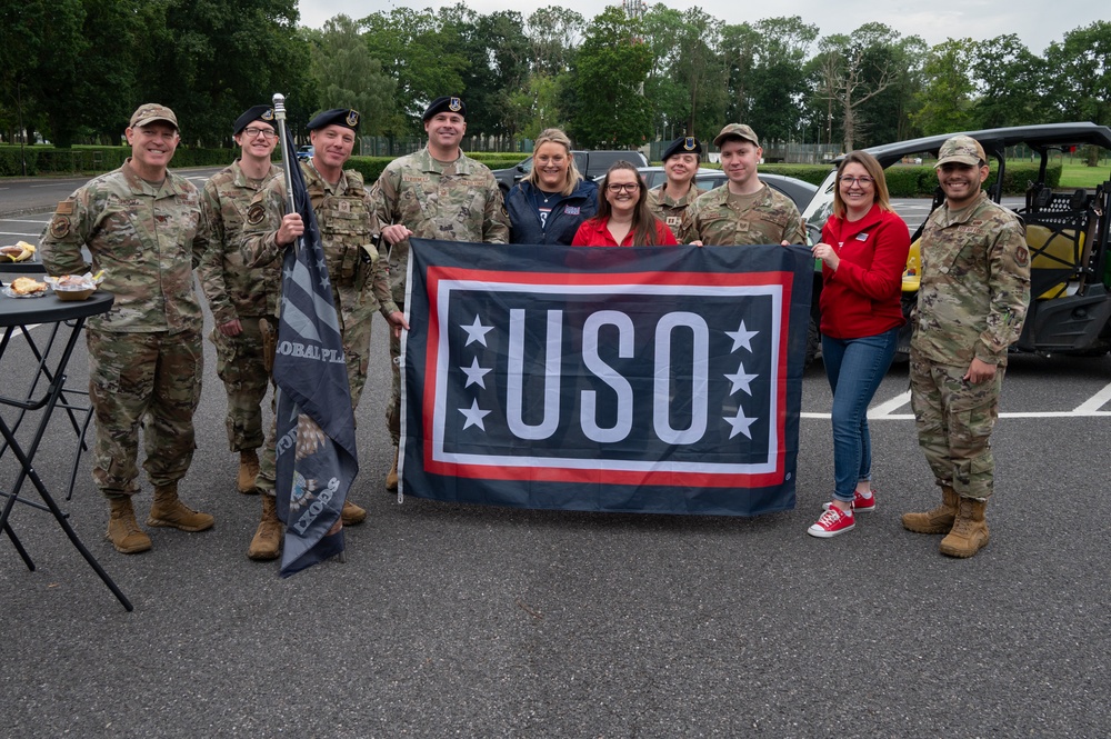 USO truck visits RAF Fairford