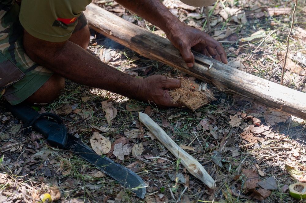 USAF, RAAF, and PNGDF exchange survival tactics during Pacific Angel 24-1